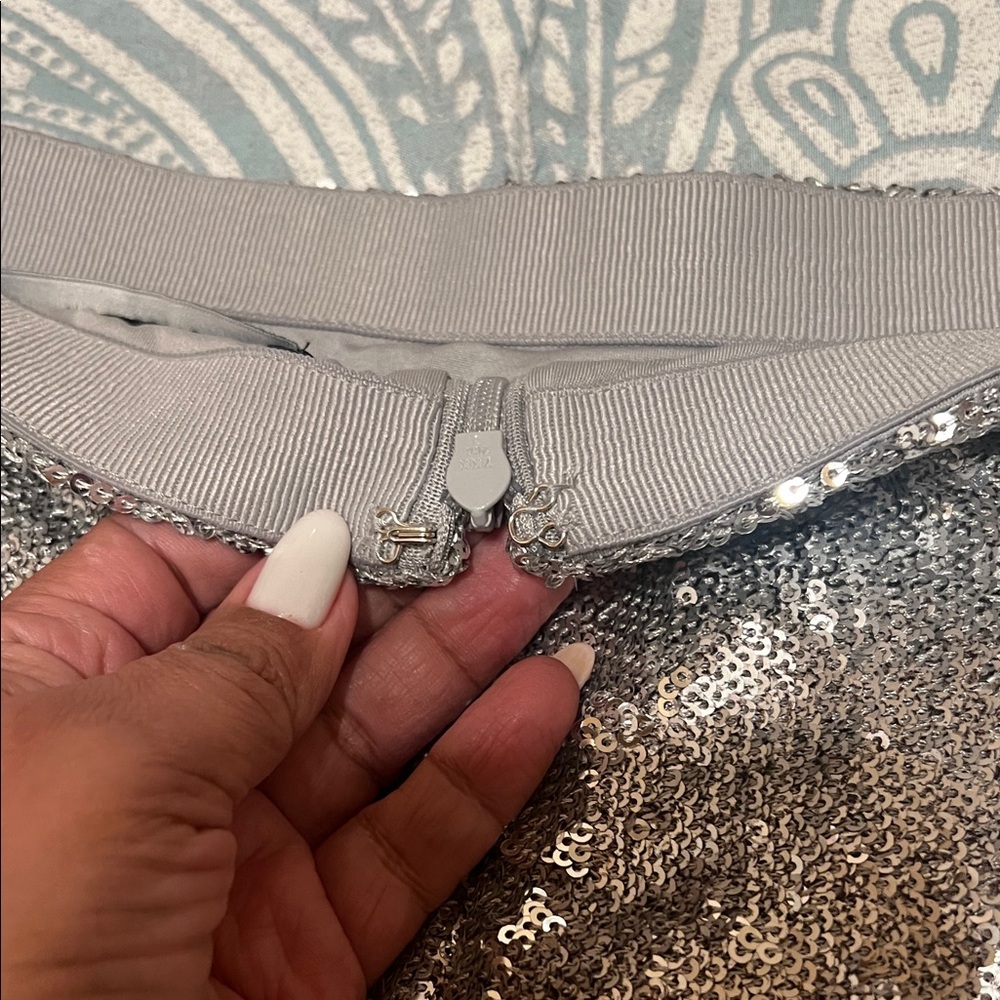 White House Black Market sequence Silver Mini Skirt - Picture 7 of 10
